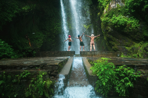 JIBHI  TIRTHAN VALLEY 